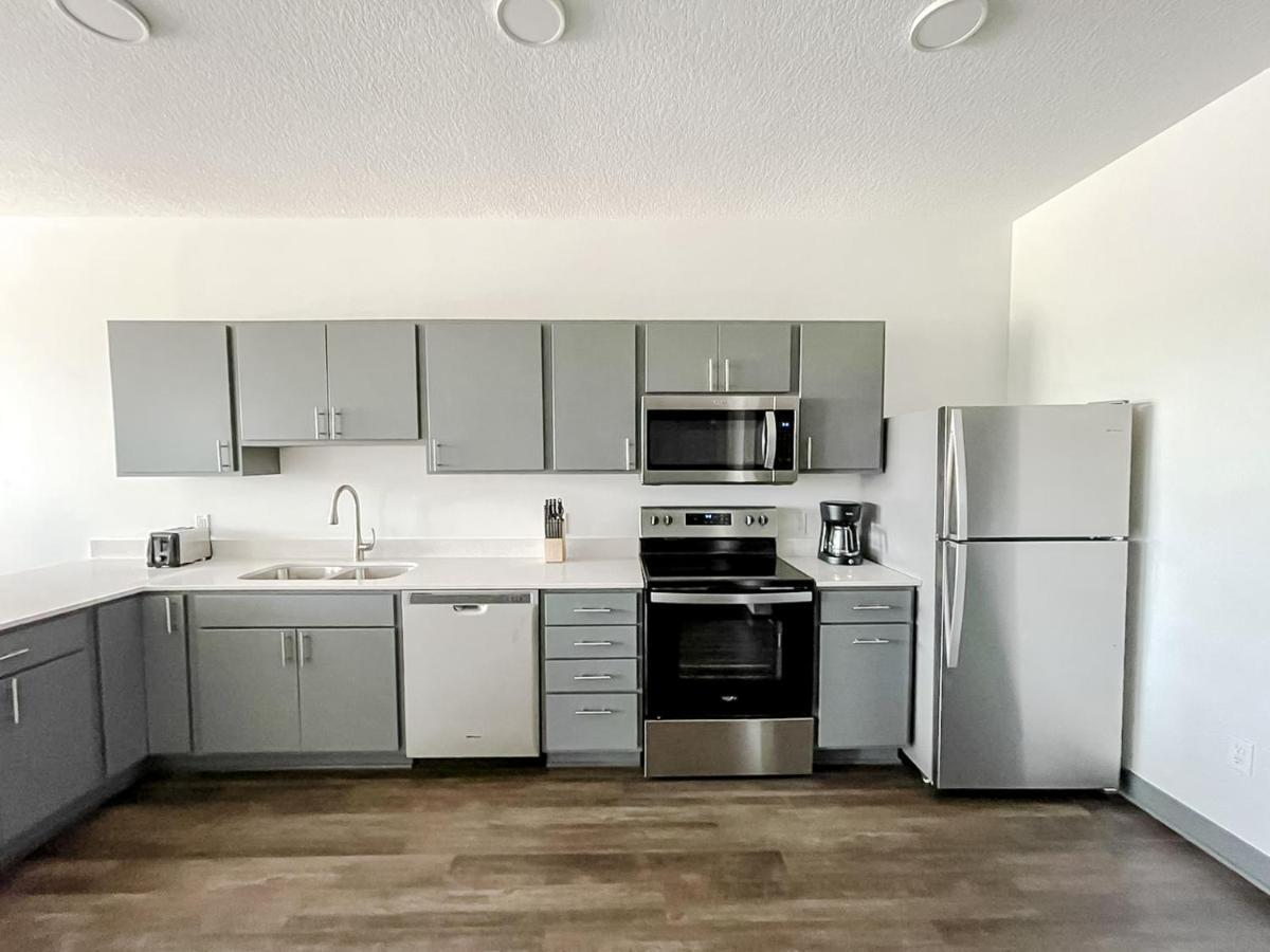 Sleepover 1Bd 1Ba Des Moines Apartments Dış mekan fotoğraf