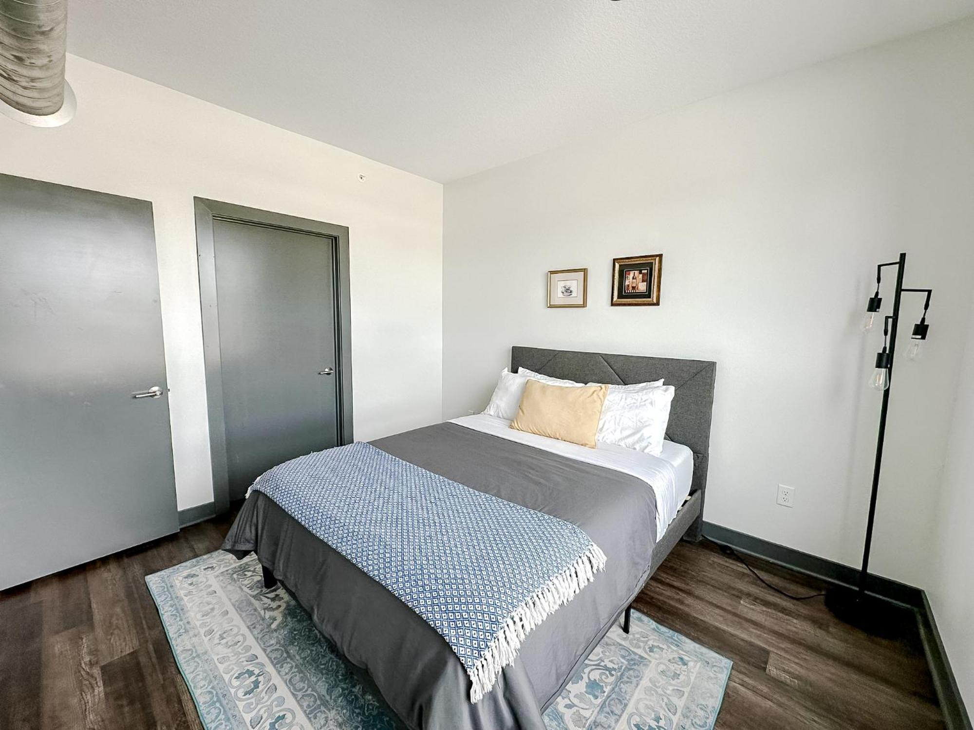 Sleepover 1Bd 1Ba Des Moines Apartments Dış mekan fotoğraf